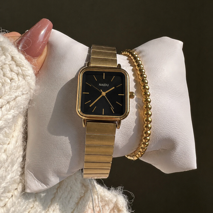 Le Marais Watch Eclipse | Caliarue