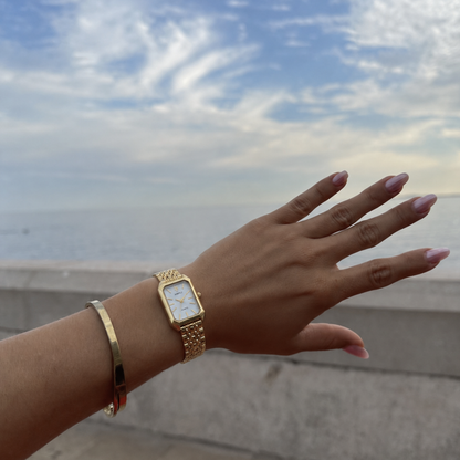 Le Marais Watch Lumière | Caliarue