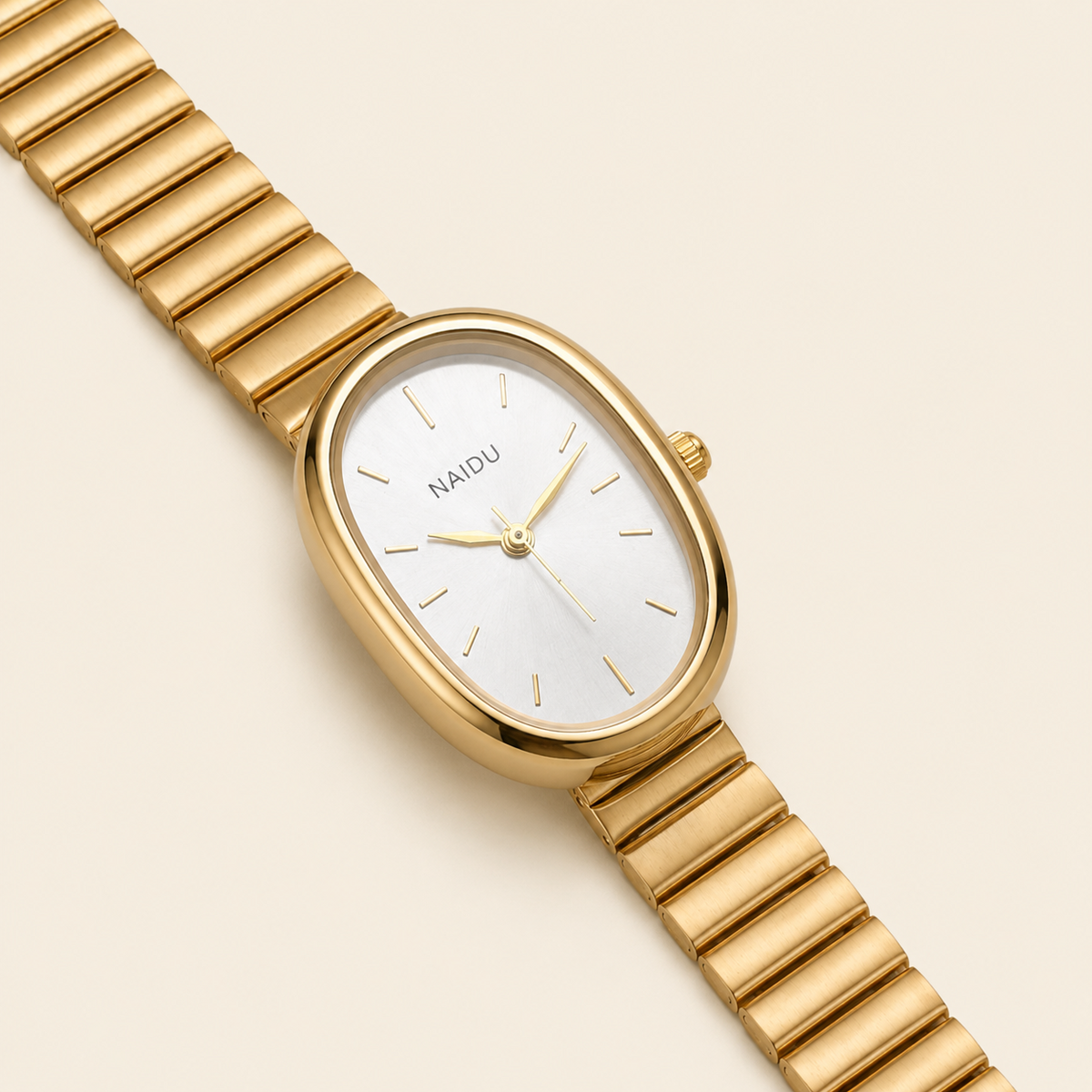 Le Marais Watch Moonlight | Caliarue